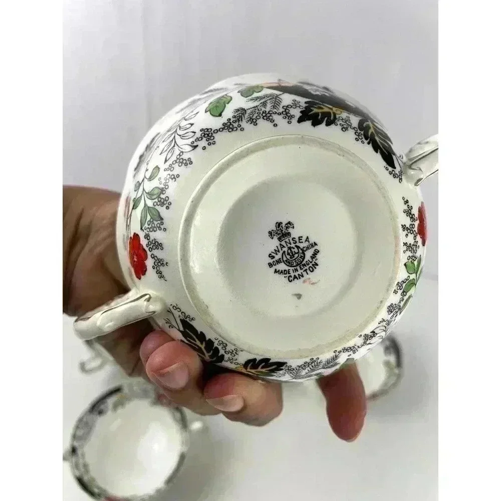 VTG Set of 5‎ Swansea Soup Dish Bowl Floral Pattern Bone China Canton Gold Trim